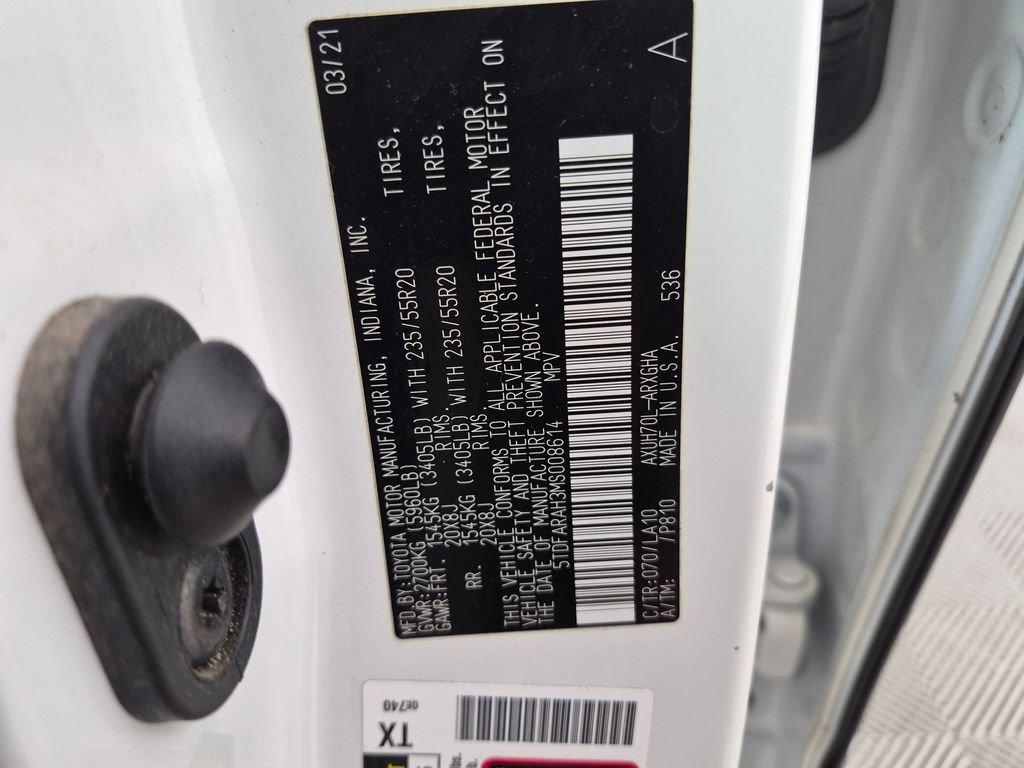 Used 2021 Toyota Highlander Platinum FWD image 33