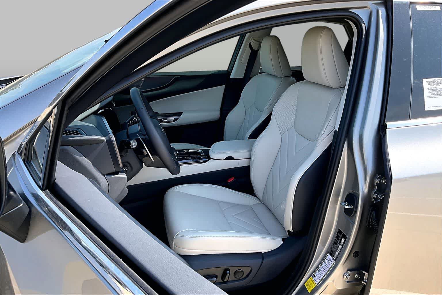 New 2026 Lexus NX 350 AWD w/ Accessory Package (2T) image 9