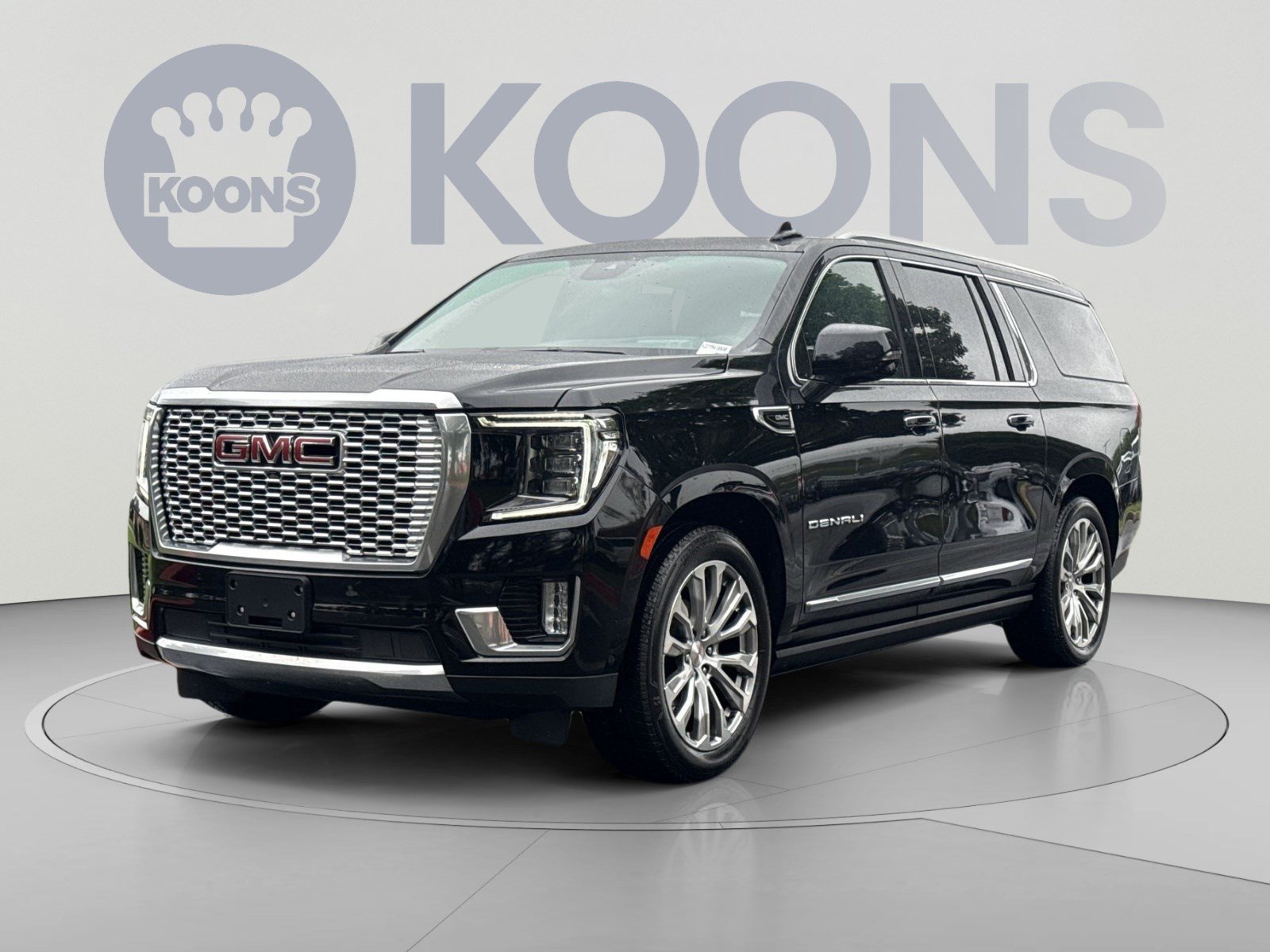 Used 2023 GMC Yukon XL Denali w/ Denali Reserve Package AWD/4WD image 1