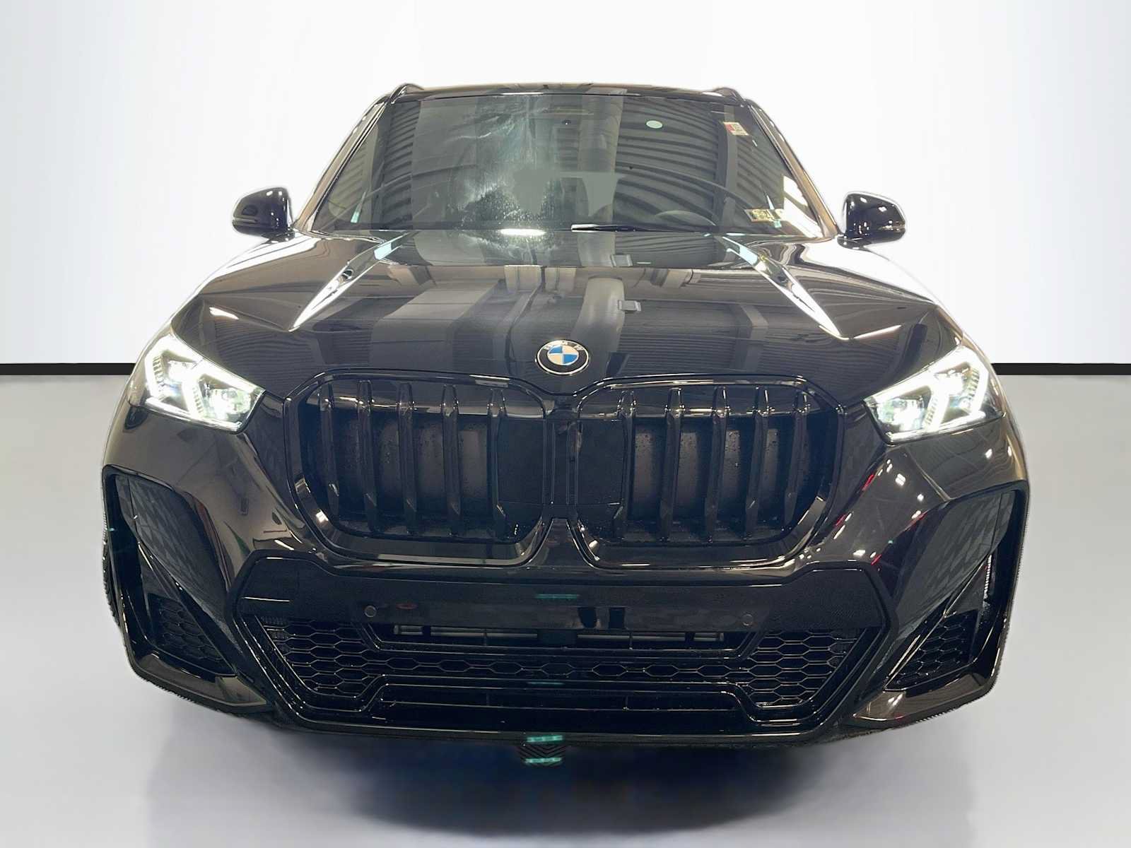 New 2027 BMW X1 xDrive28i AWD/4WD image 2