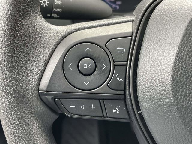 Used 2025 Toyota RAV4 XLE image 21