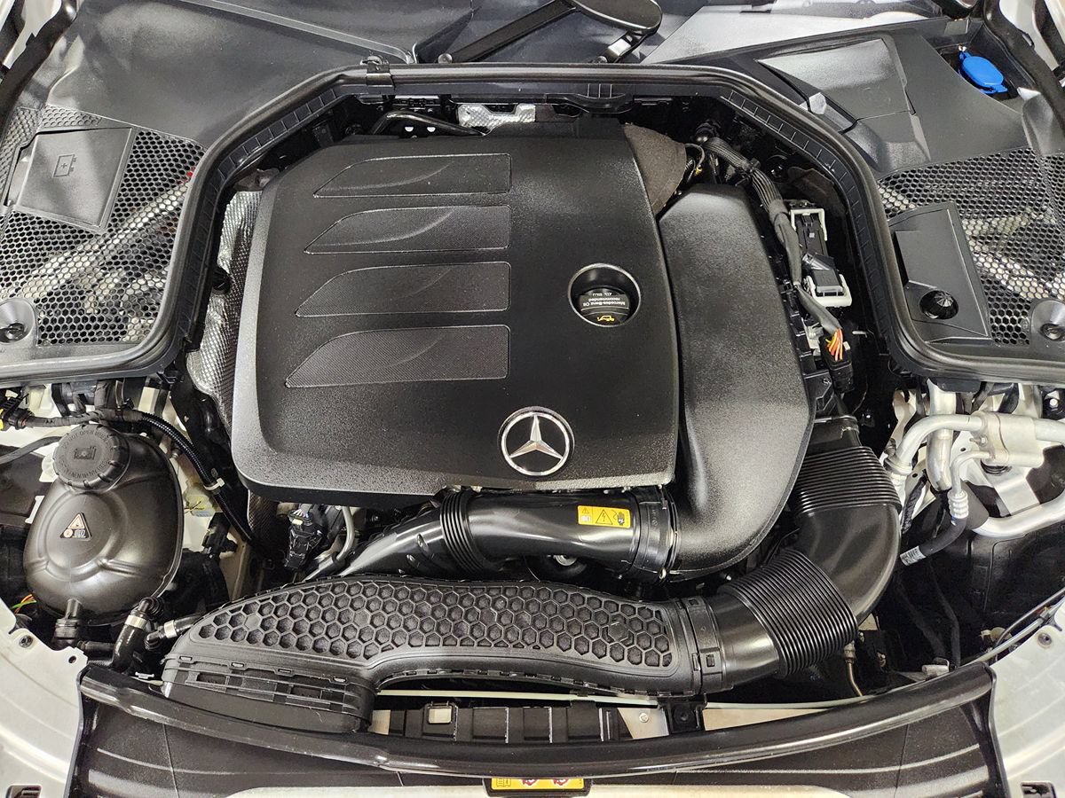 Used 2023 Mercedes-Benz C 300 Cabriolet image 52