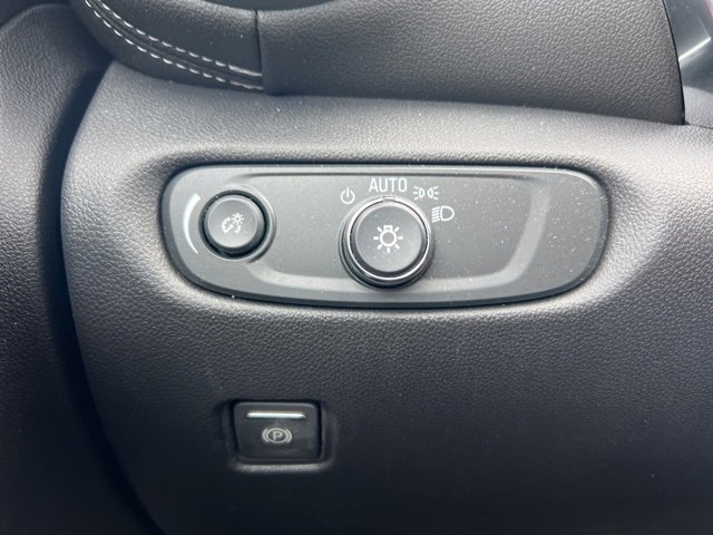 Used 2024 Chevrolet Blazer LT w/ Convenience Package image 23