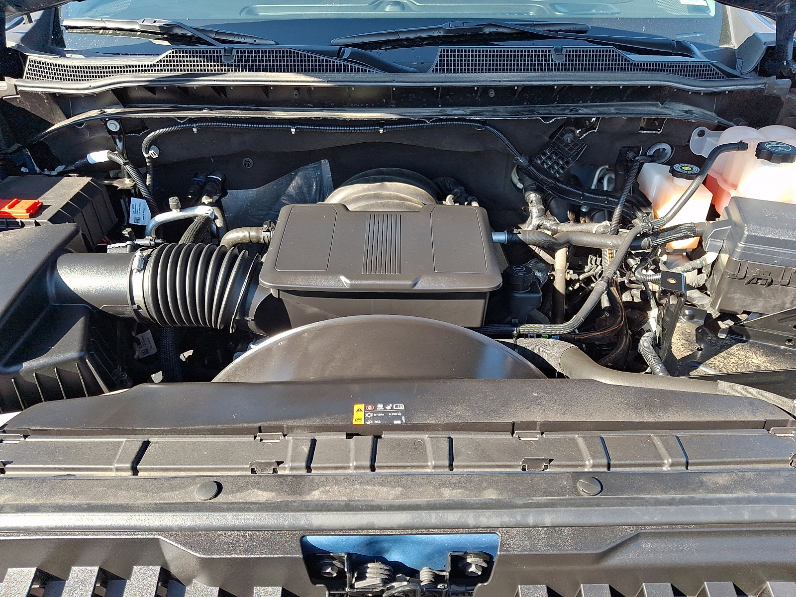 Used 2024 Chevrolet Silverado 2500 Custom w/ Custom Value Package AWD/4WD image 27