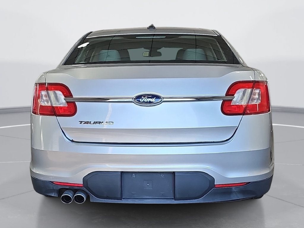 Used 2012 Ford Taurus SE FWD image 5