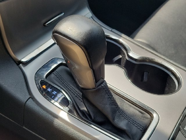 Used 2020 Jeep Grand Cherokee High Altitude AWD/4WD image 18