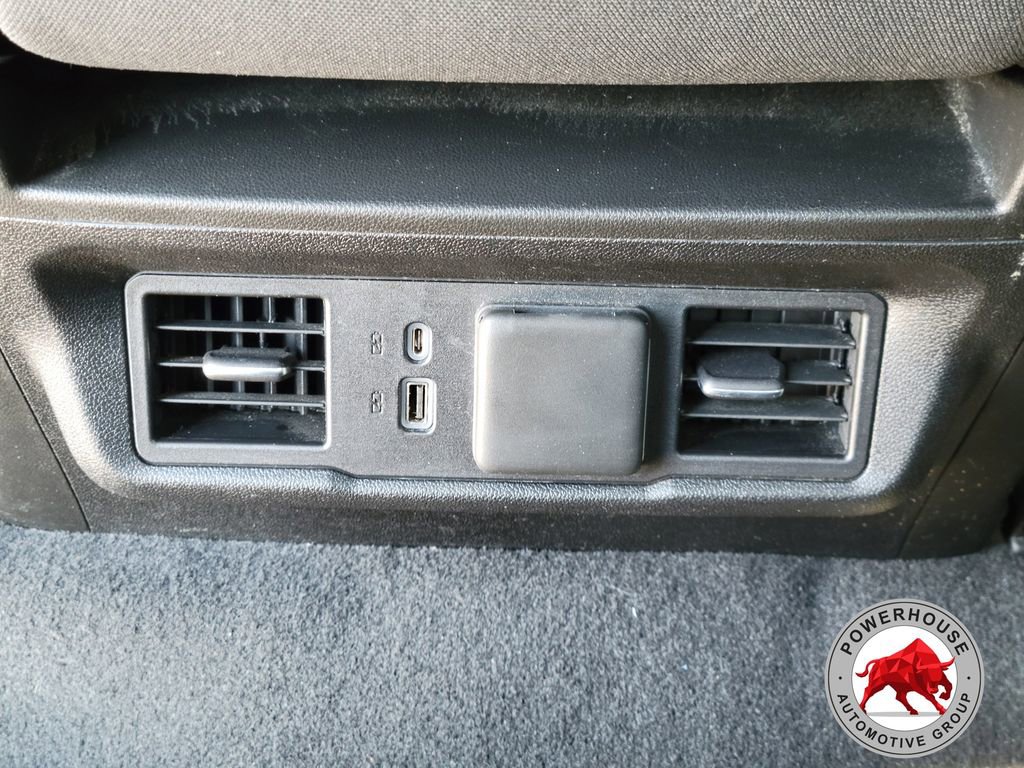 Used 2023 Chevrolet Silverado 1500 LT image 16