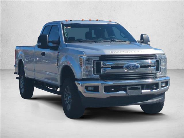 Used 2019 Ford F250 XLT w/ XLT Value Package AWD/4WD image 3