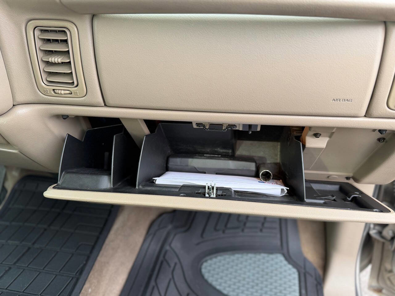 Used 2001 GMC Sierra 2500 SLE w/ Off-Road Skid Plate Pkg image 22