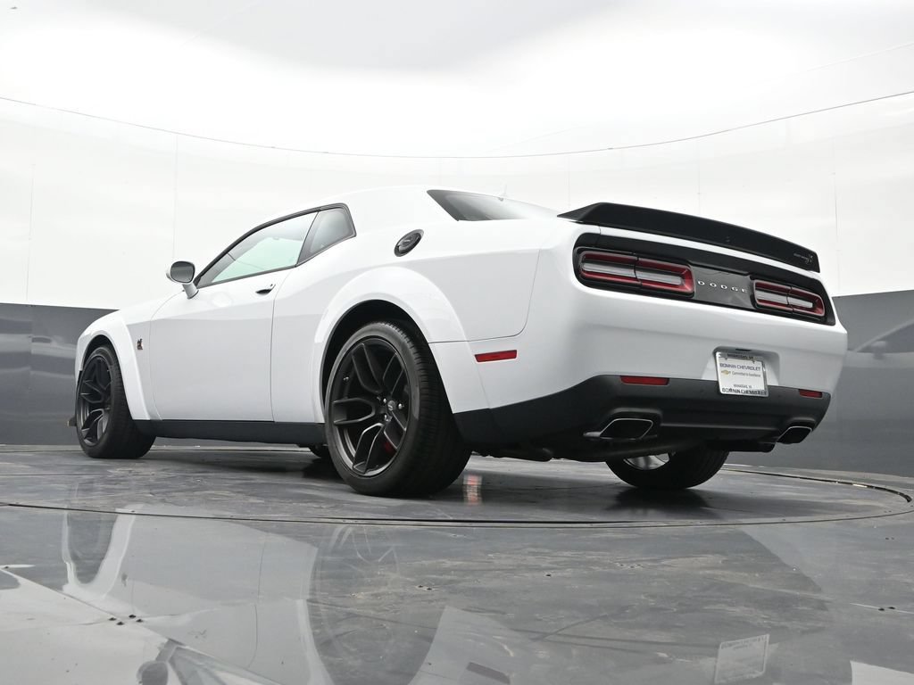 Used 2022 Dodge Challenger R/T Scat Pack RWD image 35