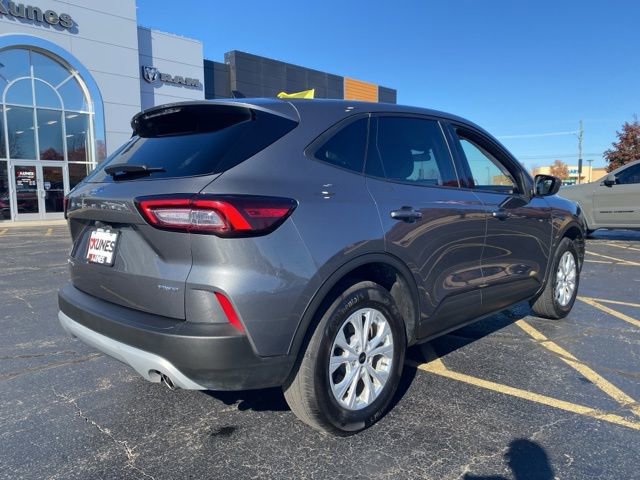 Used 2025 Ford Escape Active image 8