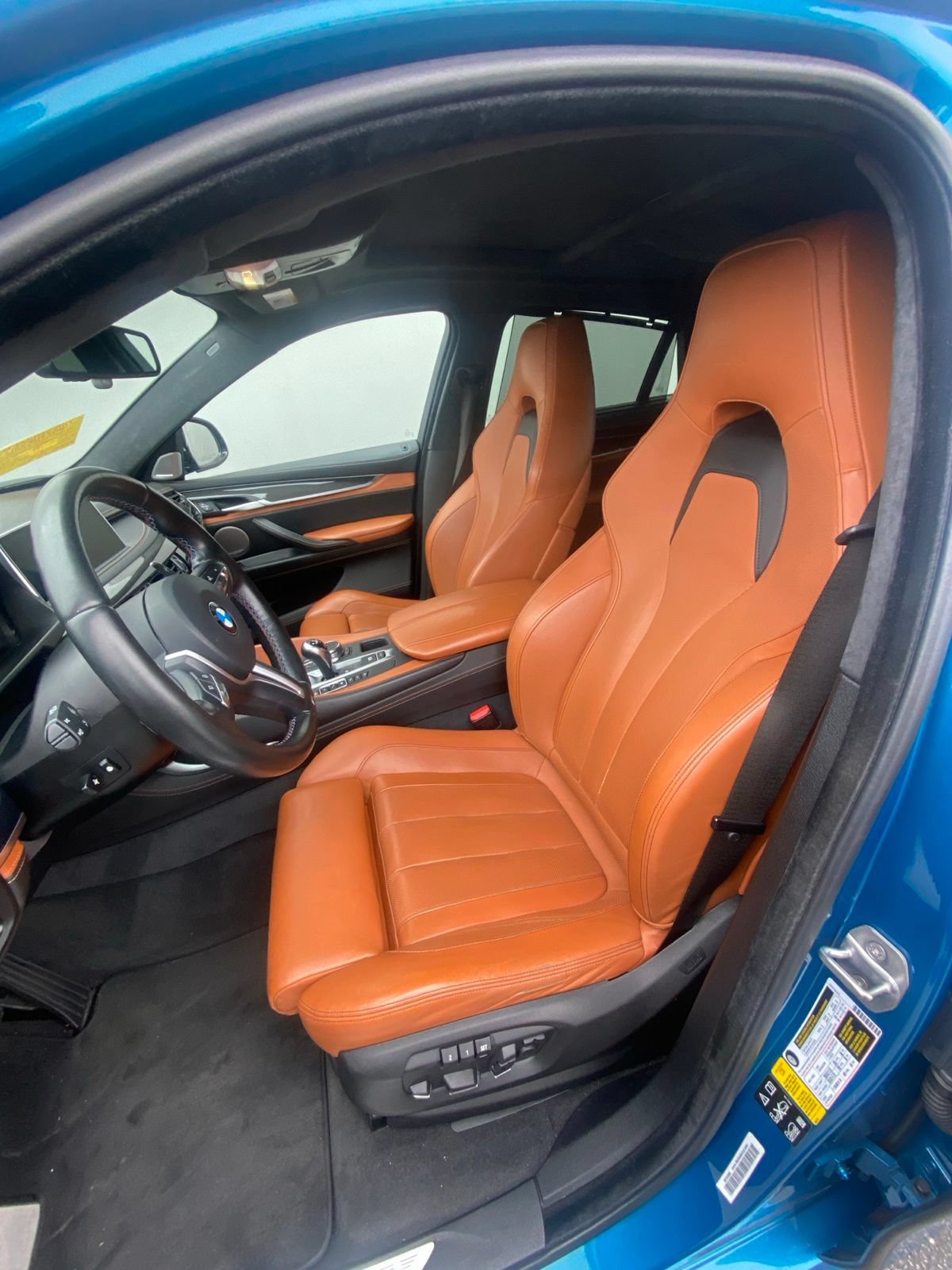 Used 2017 BMW X6 M AWD/4WD image 6