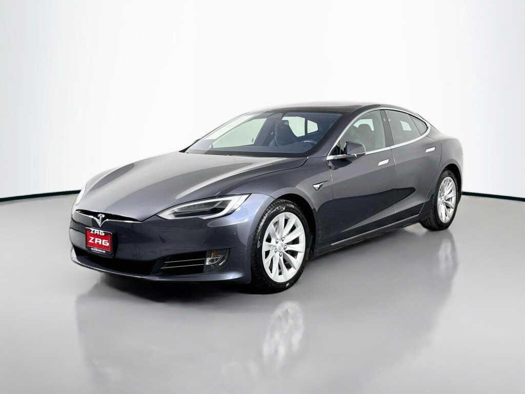 Used 2018 Tesla Model S 75D AWD/4WD image 1