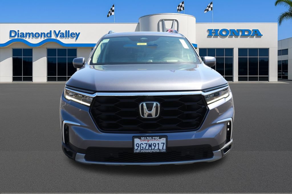 Used 2023 Honda Pilot Elite image 2
