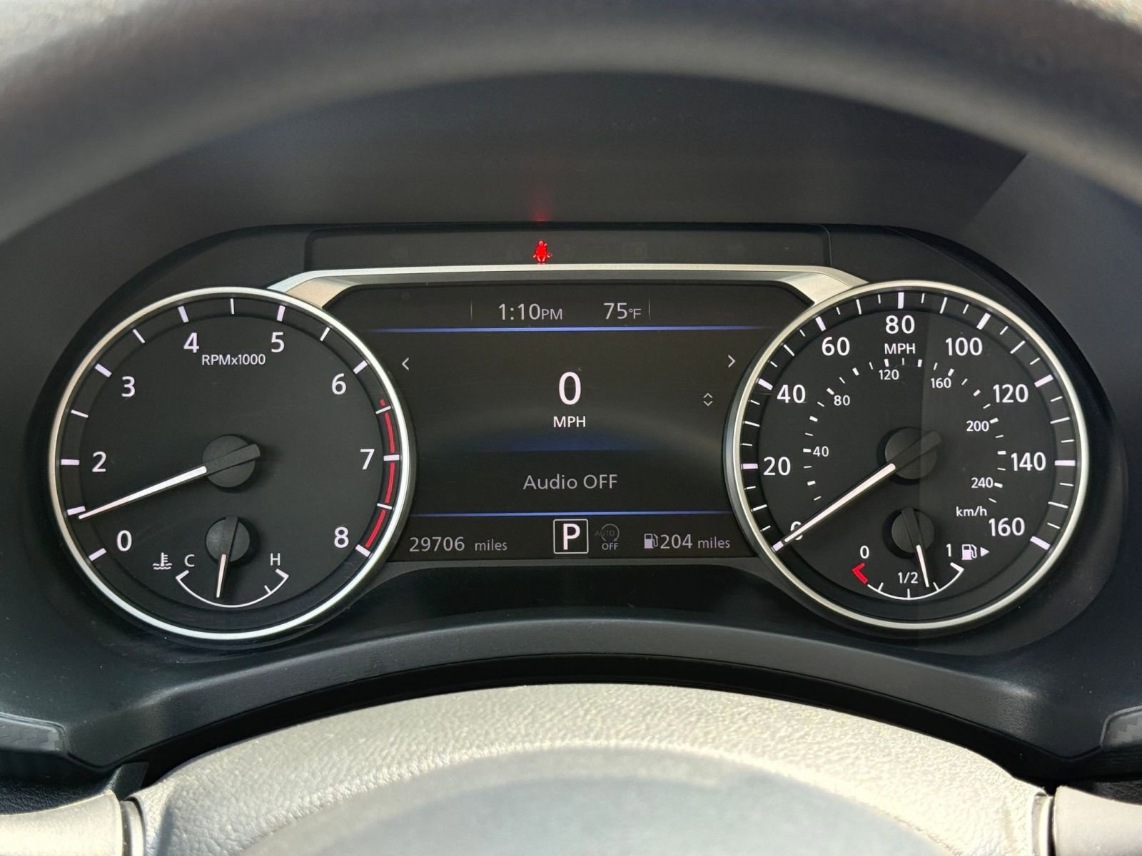 Used 2025 Nissan Sentra SV image 40