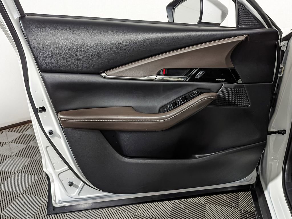 Used 2023 MAZDA CX-30 AWD 2.5 S w/ Premium Package image 16