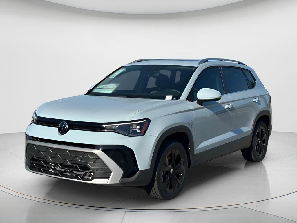 New 2026 Volkswagen Taos SE image 1