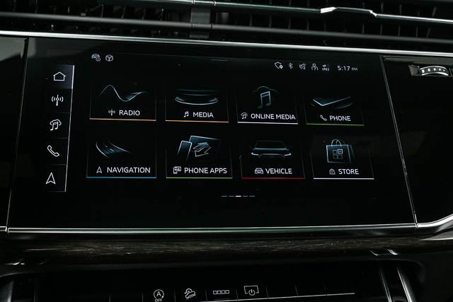 New 2025 Audi Q8 Premium image 15