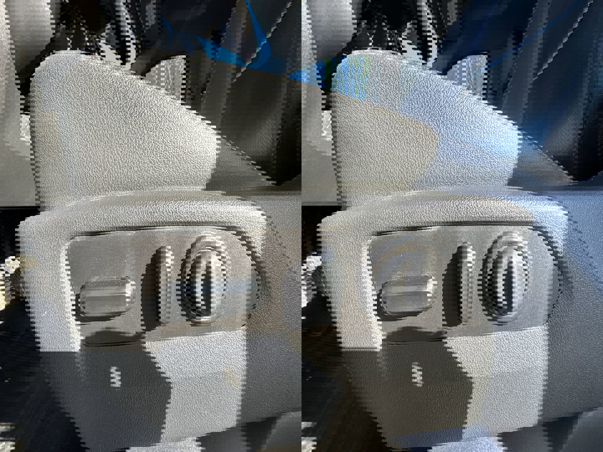 Used 2020 Chevrolet Silverado 2500 LTZ w/ LTZ Premium Package image 12