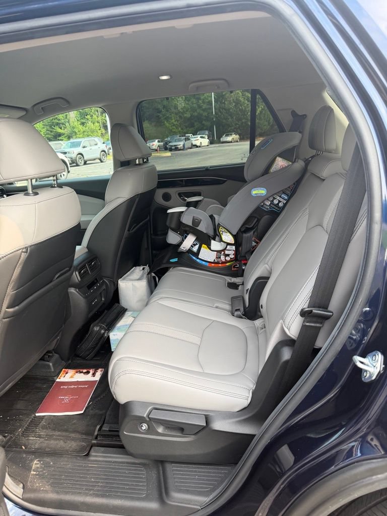 Used 2025 Honda Pilot EX-L image 38