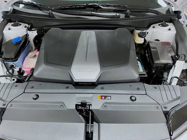 Used 2025 Kia EV6 GT-Line image 32
