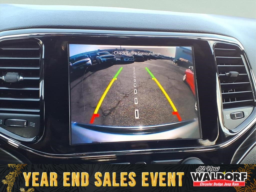 Used 2020 Jeep Grand Cherokee Limited image 17