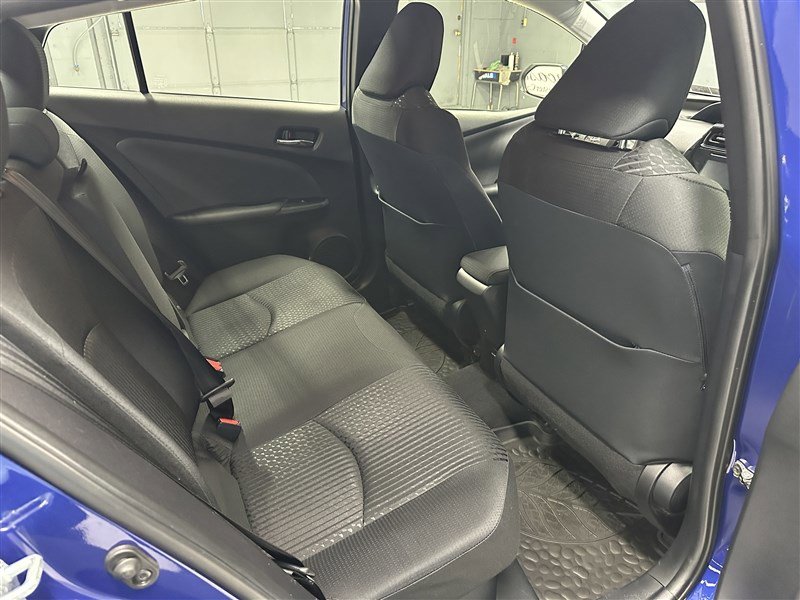 Used 2016 Toyota Prius Two image 10