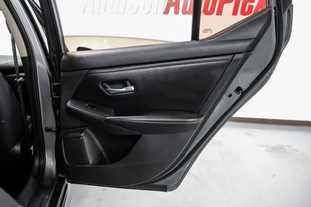 Used 2020 Nissan Sentra SR w/ Lighting Package image 47