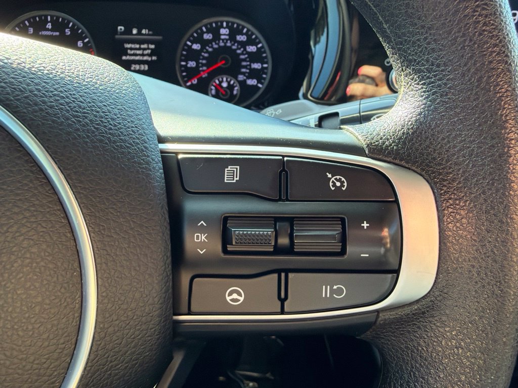 Used 2023 Kia K5 LXS FWD image 17