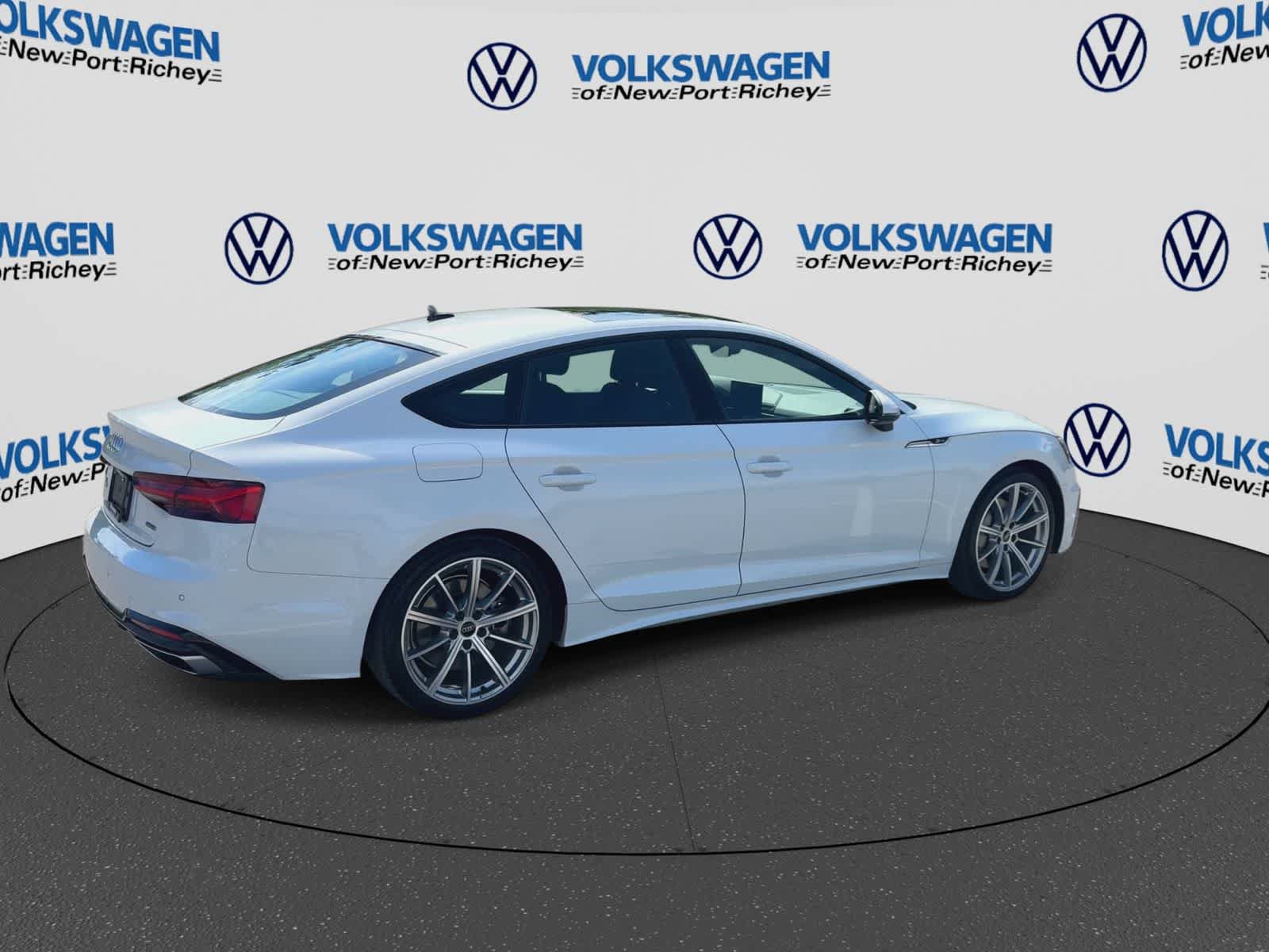 Used 2025 Audi A5 2.0T Premium Plus AWD/4WD image 8