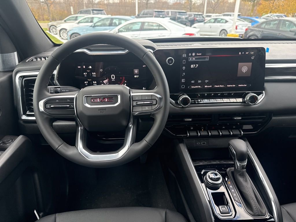 New 2026 GMC Canyon Elevation image 11