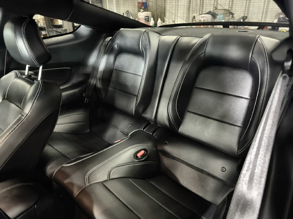 Certified 2021 Ford Mustang GT Premium w/ GT Performance Package RWD image 25