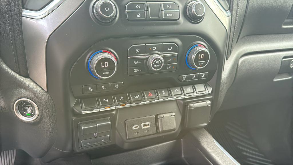 Used 2021 Chevrolet Silverado 1500 LTZ AWD/4WD image 20