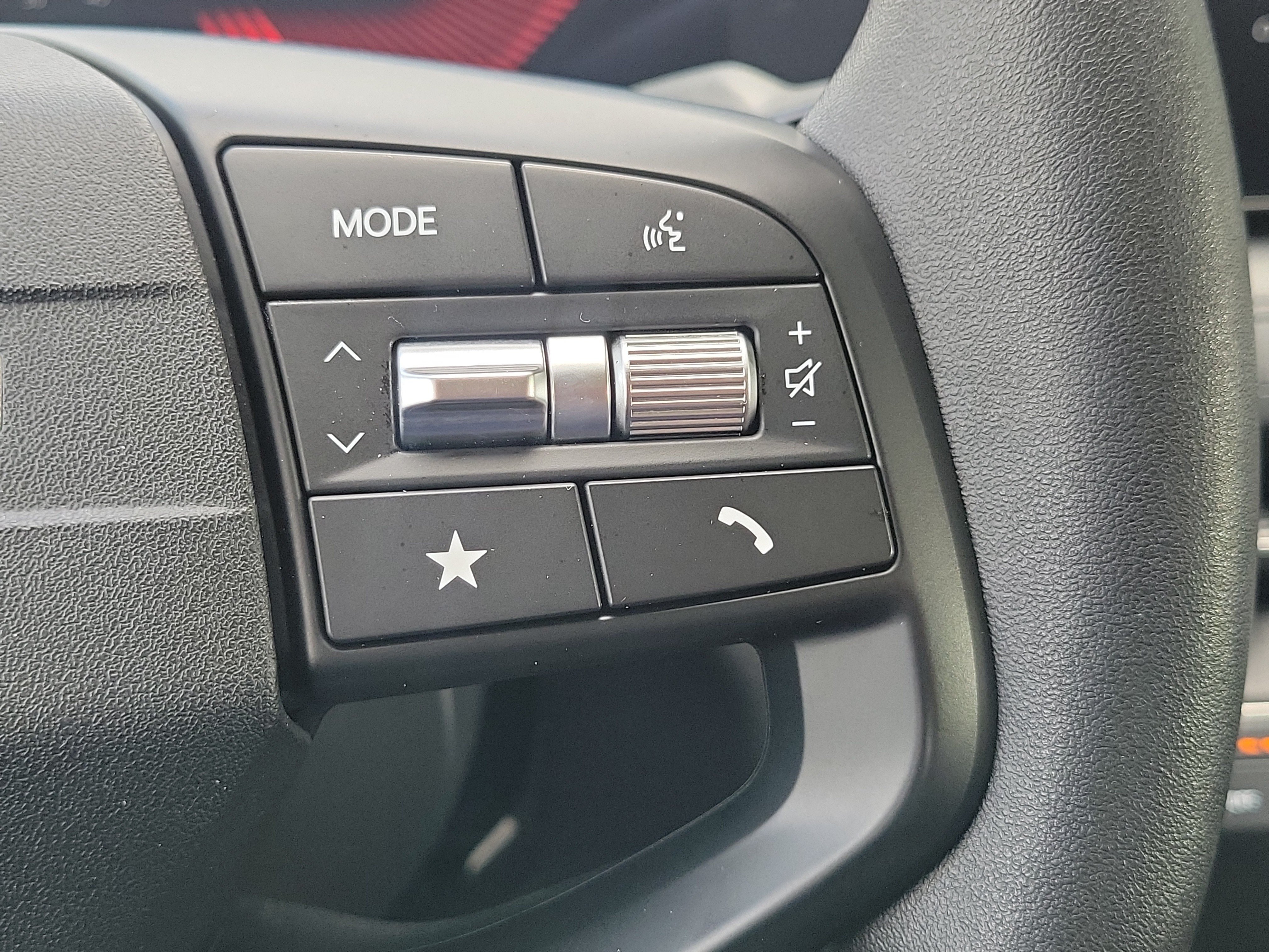 Used 2025 Kia K4 FWD image 21