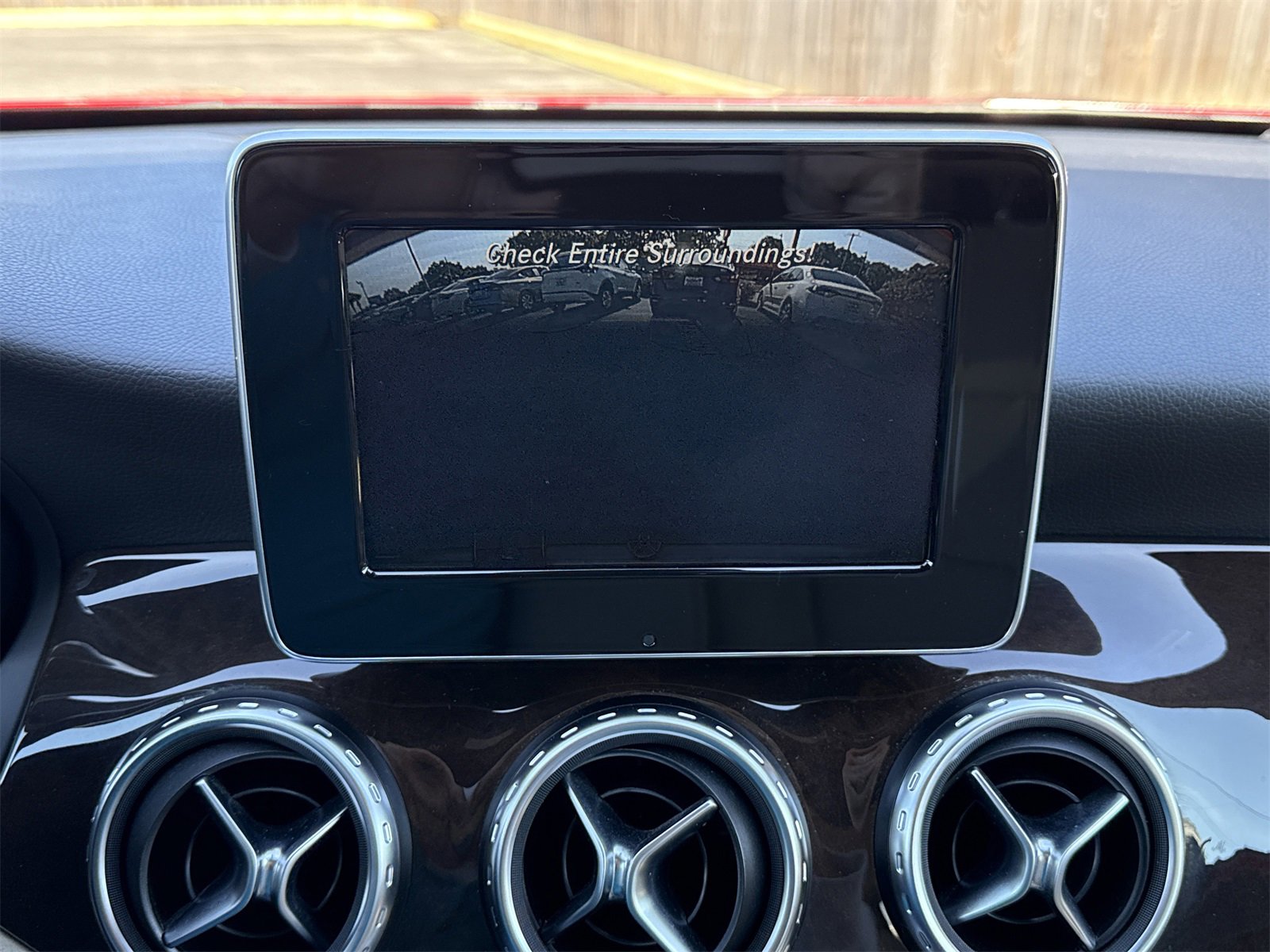 Used 2016 Mercedes-Benz GLA 250 4MATIC image 28