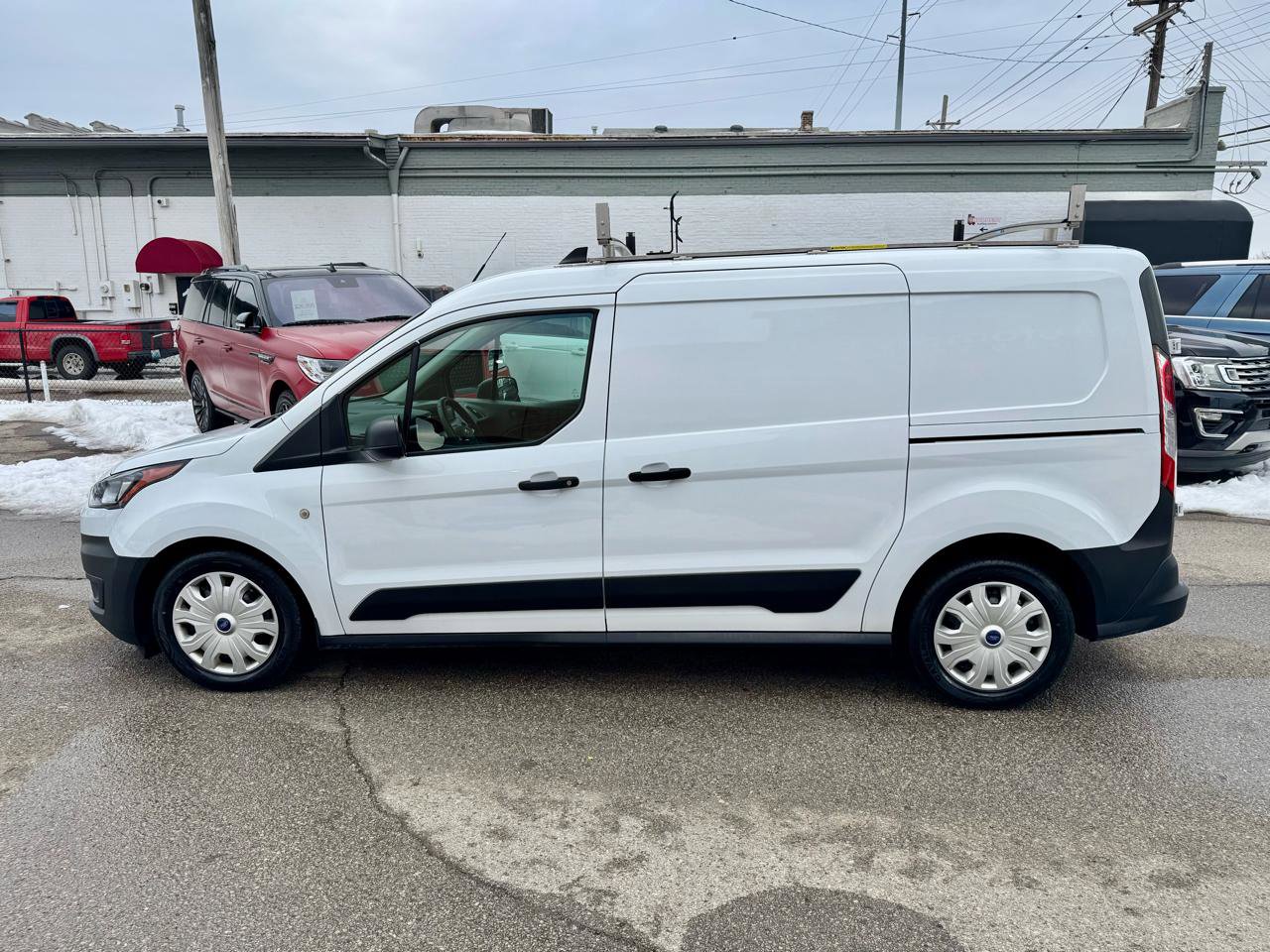 Used 2022 Ford Transit Connect XL image 7