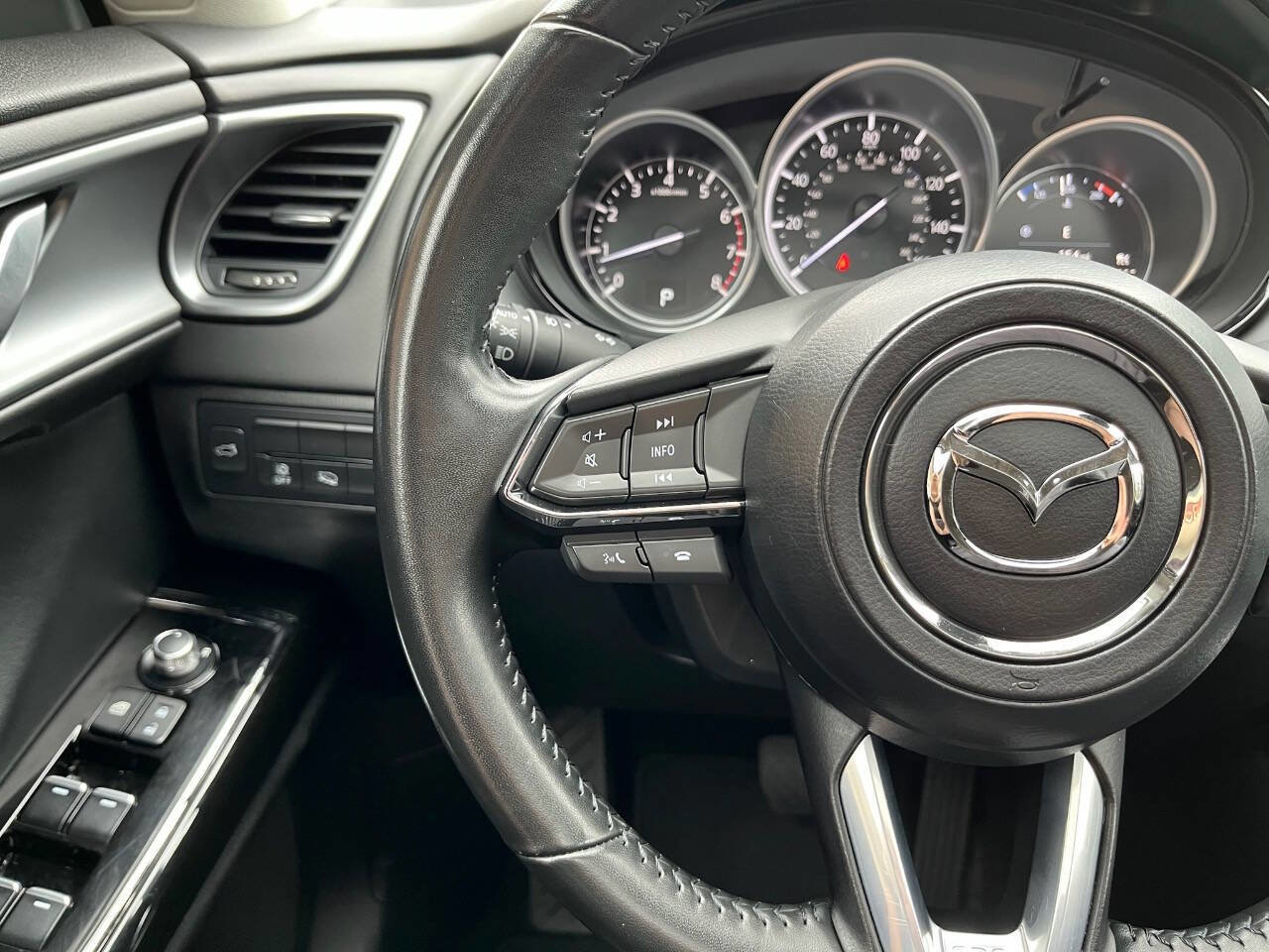 Used 2023 MAZDA CX-9 Touring Plus image 22