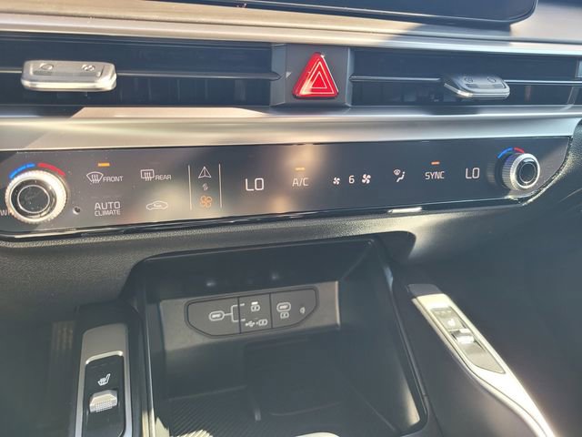 Used 2024 Kia Sorento X-Line EX image 24