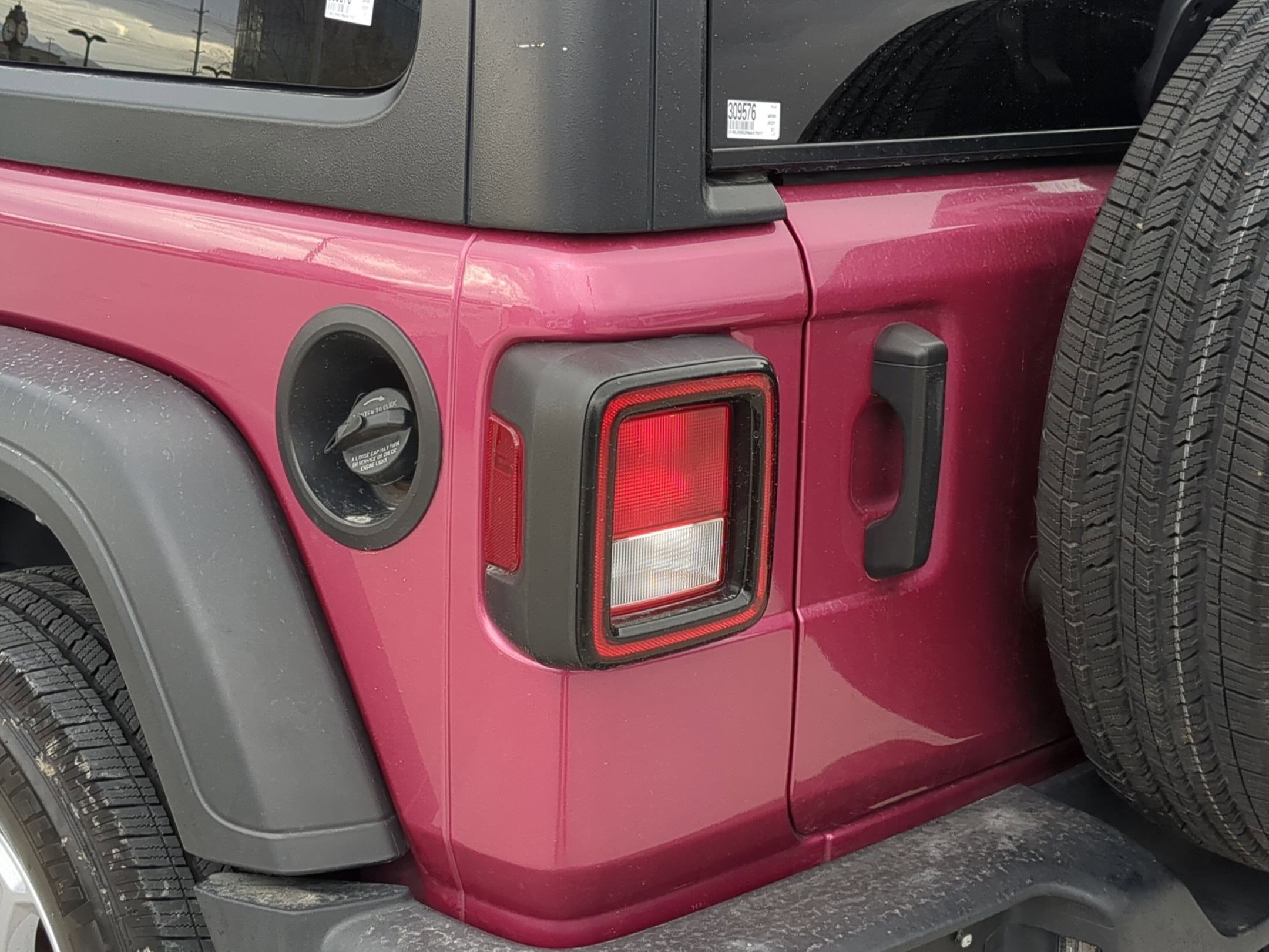 Used 2021 Jeep Wrangler Sport w/ Technology Group image 12