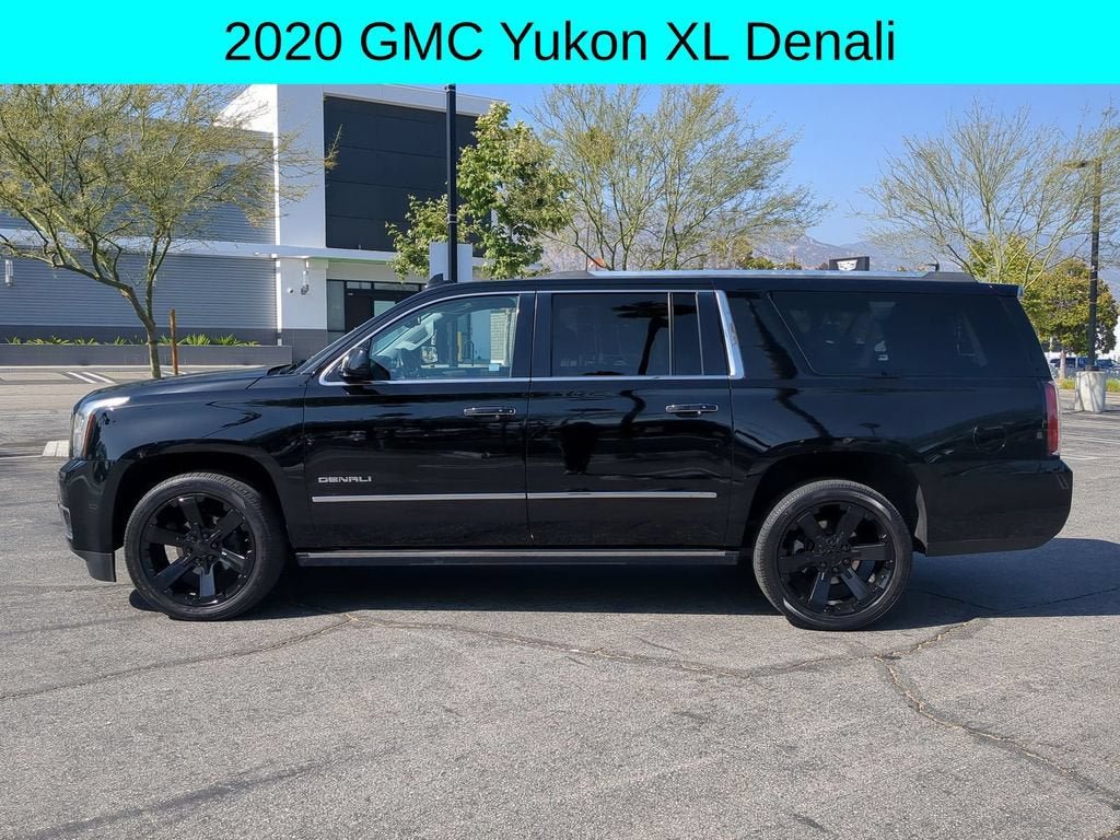 Used 2020 GMC Yukon XL Denali AWD/4WD image 2