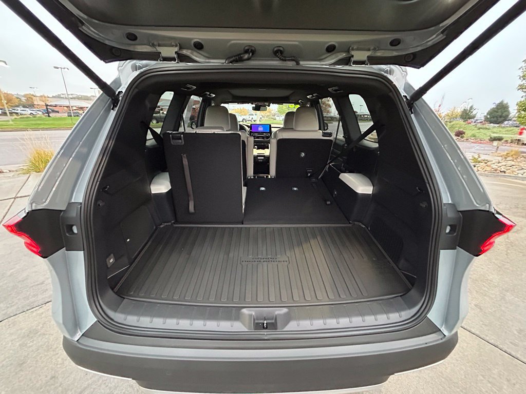 Used 2026 Toyota Grand Highlander AWD Hybrid image 24