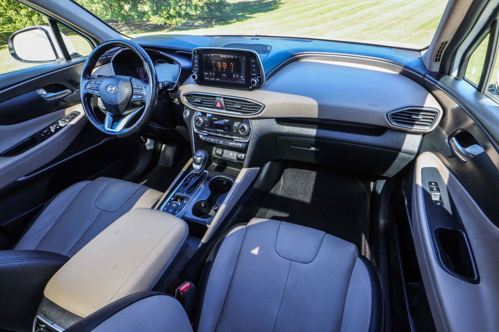 Used 2019 Hyundai Santa Fe AWD image 32