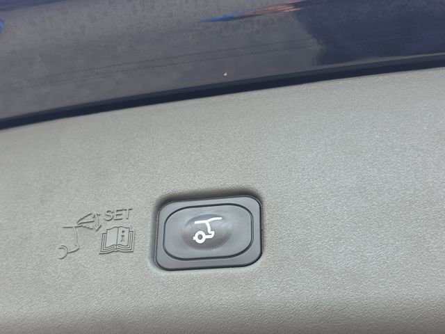 Used 2024 Lincoln Nautilus Black Label AWD/4WD image 7