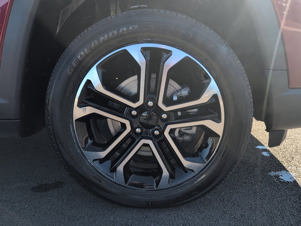 Used 2022 Jeep Compass Limited image 12