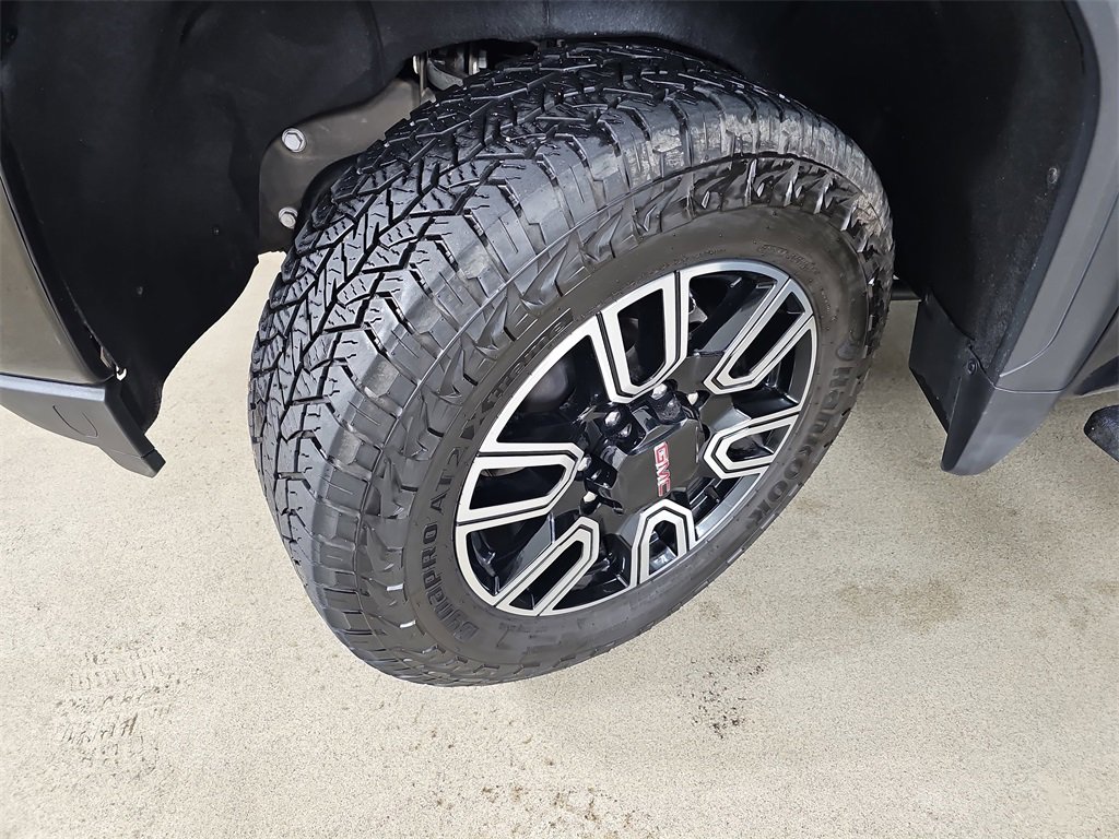 Used 2022 GMC Sierra 2500 AT4 w/ AT4 Premium Plus Package image 39