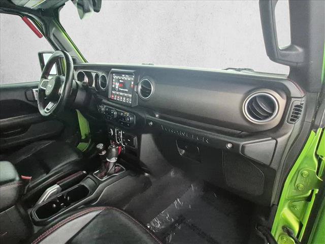 Used 2018 Jeep Wrangler Unlimited Rubicon AWD/4WD image 25