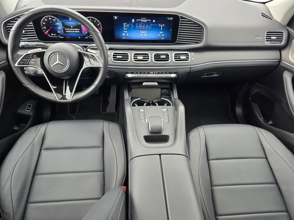 Used 2024 Mercedes-Benz GLE 350 4MATIC w/ Driver Assistance Package image 18