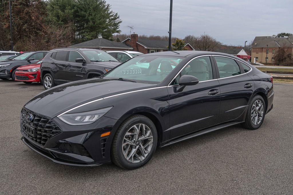 Used 2023 Hyundai Sonata SEL image 1