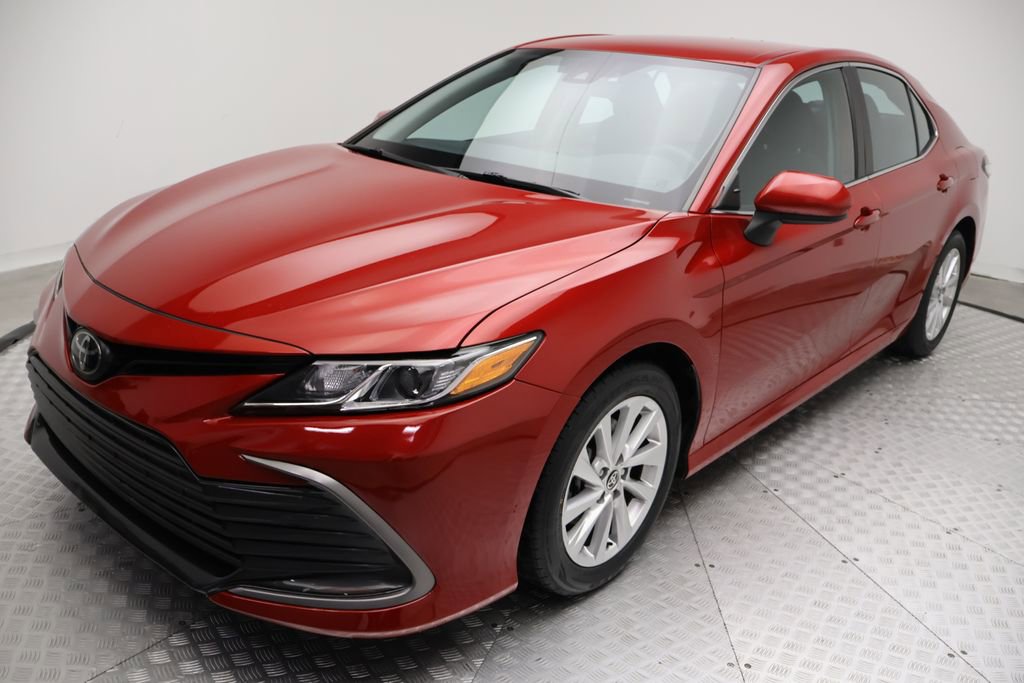 Certified 2023 Toyota Camry LE image 2
