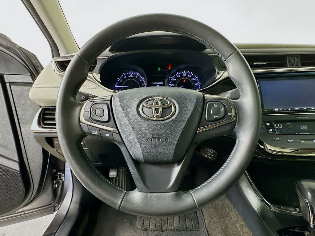 Used 2013 Toyota Avalon Limited FWD image 16